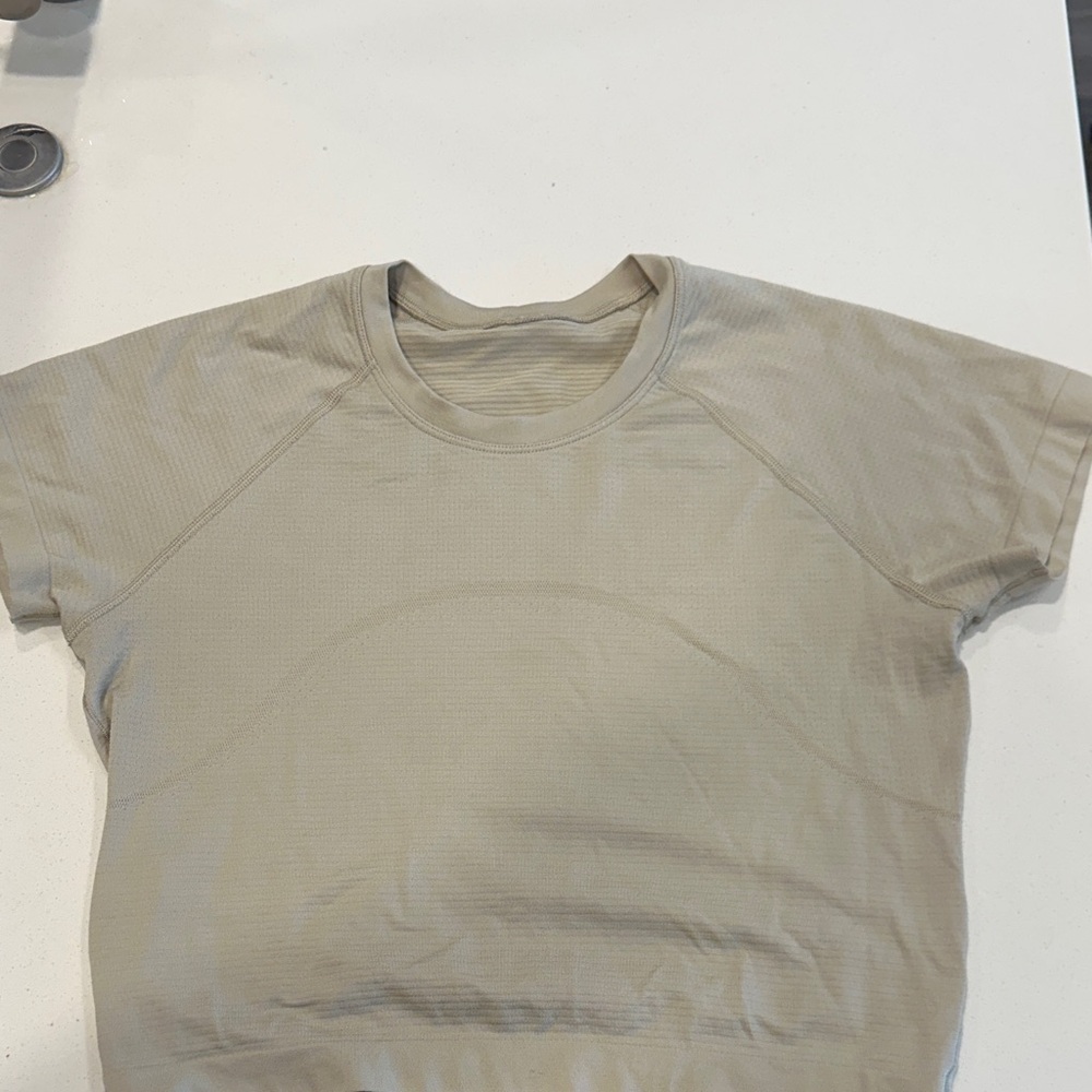 Lululemon Cropped Swiftly